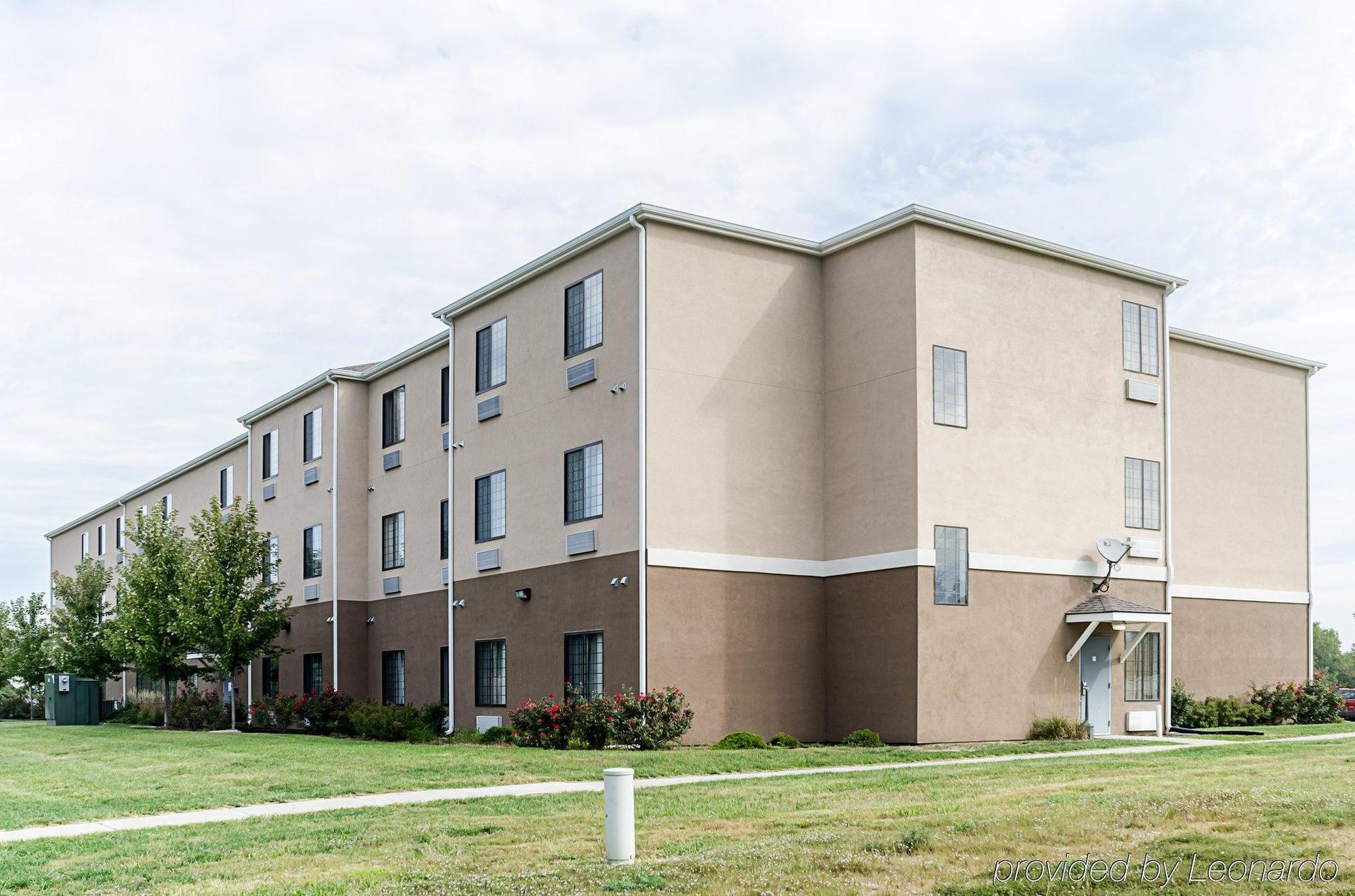 Comfort Inn & Suites Lawrence - University Area Eksteriør billede